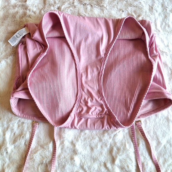 Old Navy One Piece Blush Pink Swimsuit Bathingsuit - Picture 6 of 8